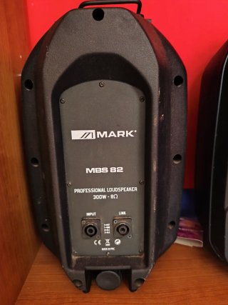 Altavoces Mark MBS 82 300W 8 Ohm