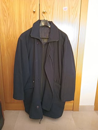 Chaqueta de paño negra
