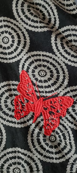 Vestido Desigual Negro y Rojo