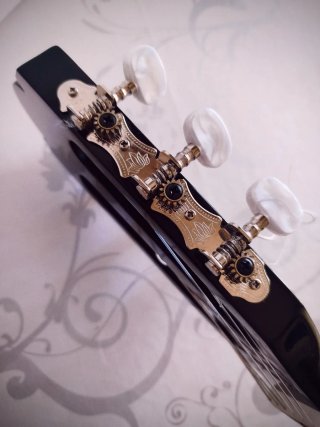 Guitarra española de cadete, totalmente impecable
