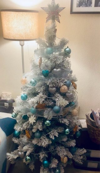 Árbol de Navidad Nevado Verde y Blanco