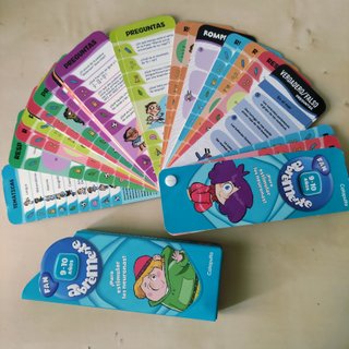 Libros infantiles de preguntas-respuestas 4€