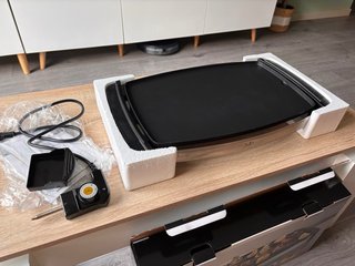Plancha Eléctrica Jata 2000W