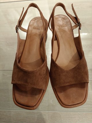 Sandalias Vialis Ante Marrones