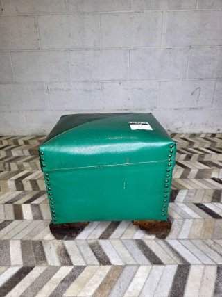 Puf Art Déco verde y madera oscura