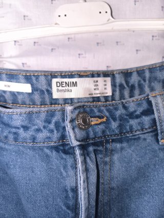 Pantalón vaquero Bershka mujer talla L