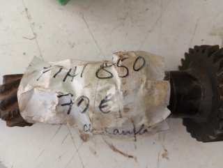 Palieres y piezas Fiat 600, 124, 850