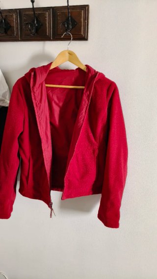 Polar Zara TRF Rojo Cremallera Talla S/M
