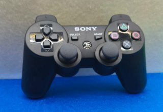 CONSOLA PLAYSTATION 3 SLIM CON CAJA KILLZONE 320GB