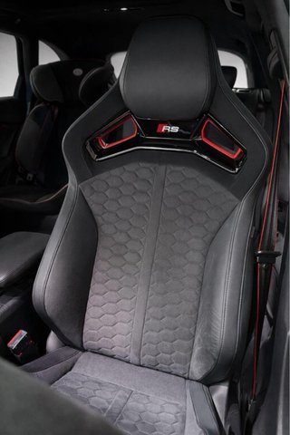 Audi RS4 2024 Competition Plus