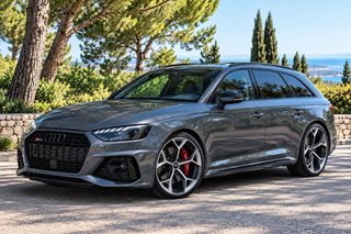 Audi RS4 2024 Competition Plus
