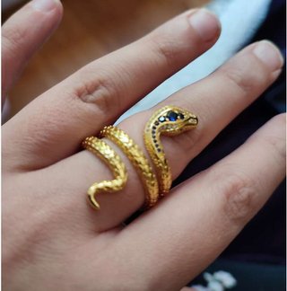 Anello serpente placcato oro blu
