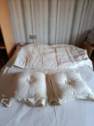 Colcha Vintage Beige/Blanco Cama 1.35