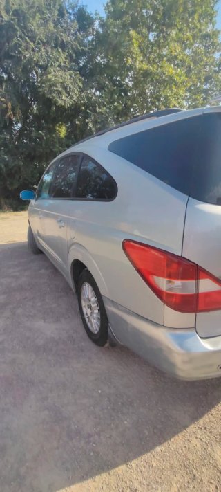 SsangYong Rodius 2006