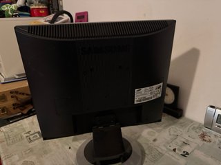 Monitor Samsung SyncMaster 710N 17