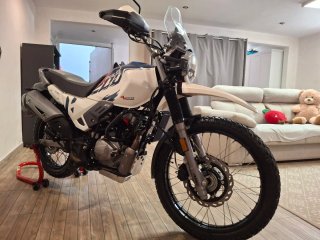 Moto Hero 200 x-pulse