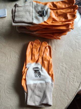 Guantes de nitrilo Amig Talla 10