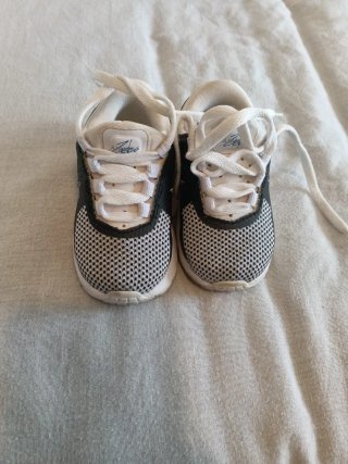 Deportivas Nike Bebé talla 21