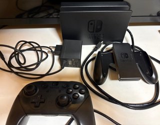 Nintendo Switch + Mando Pro
