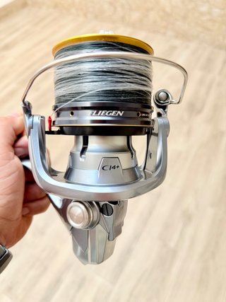 2 Carretes Shimano Fliegen y bobinas