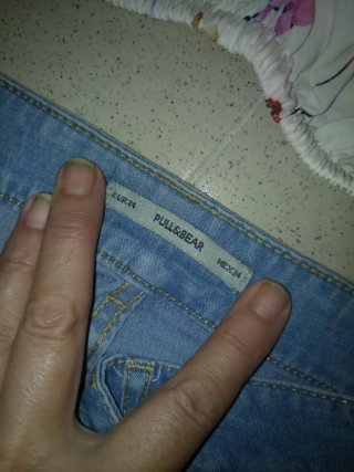 Pantalones vaqueros desgastados talla 34