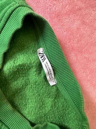 Sudadera Zara Cropped Verde Talla S