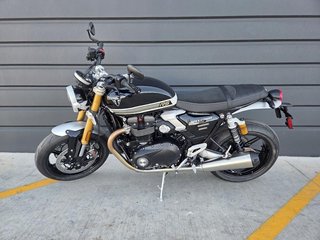 Triumph Speed Twin 1200 RS NUEVA!!