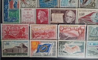 28 Sellos Francia sin matasellar