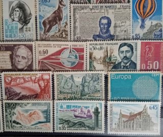 28 Sellos Francia sin matasellar
