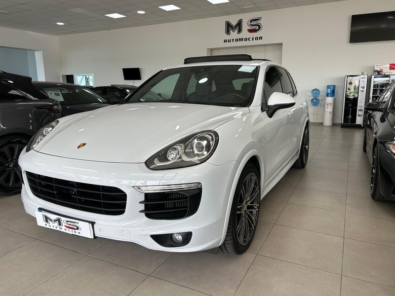 Porsche Cayenne 2015