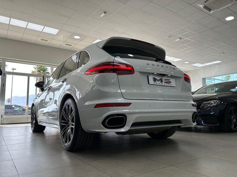 Porsche Cayenne 2015, foto 7
