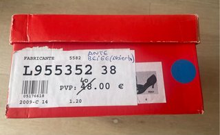 Zapatos de tacón elegantes