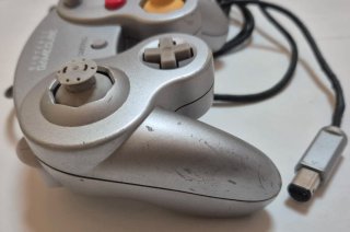 Mando Nintendo GameCube Plata