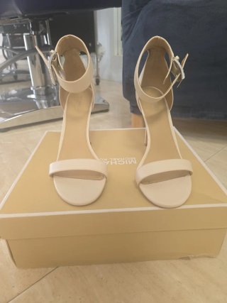 Sandalias Michael Kors Beige Talla 40