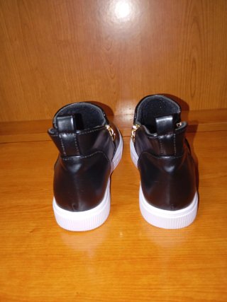 Botines negros mujer
