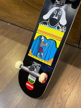 Skate completo Almost 8