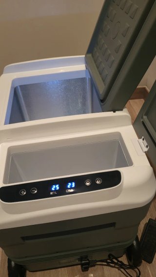 Nevera 12V con compresor y doble zona 40L NUEVA!!