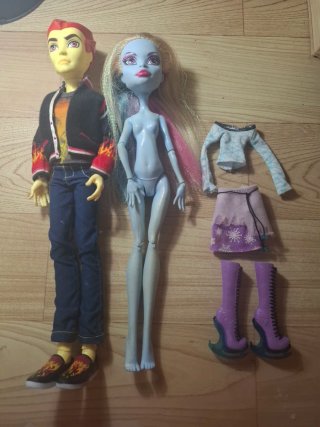 Muñecos Monster High
