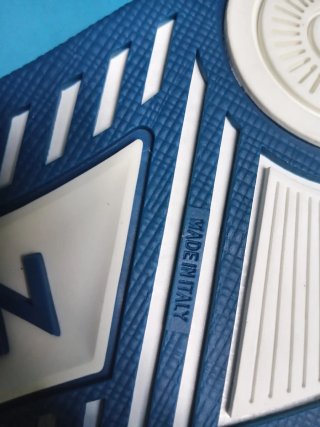Louis Vuitton Sneakers Bianche e Blu