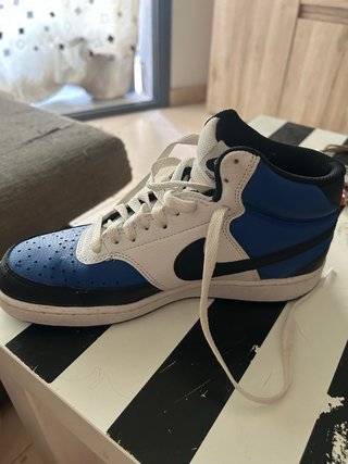 Deportivas Nike Court Vision Blancas y Azules