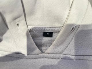 Sudadera Blanca JD con Oso y Texto