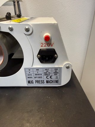 Prensa Térmica para Tazas y Botellas