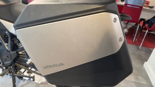 Honda NT1100 2025 - 6.007 km - Garantía hasta 2030