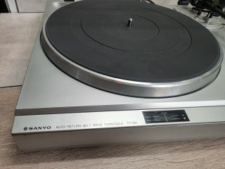 Tocadiscos Sanyo TP-250 Auto Return