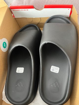 Adidas Yeezy Slide Negro