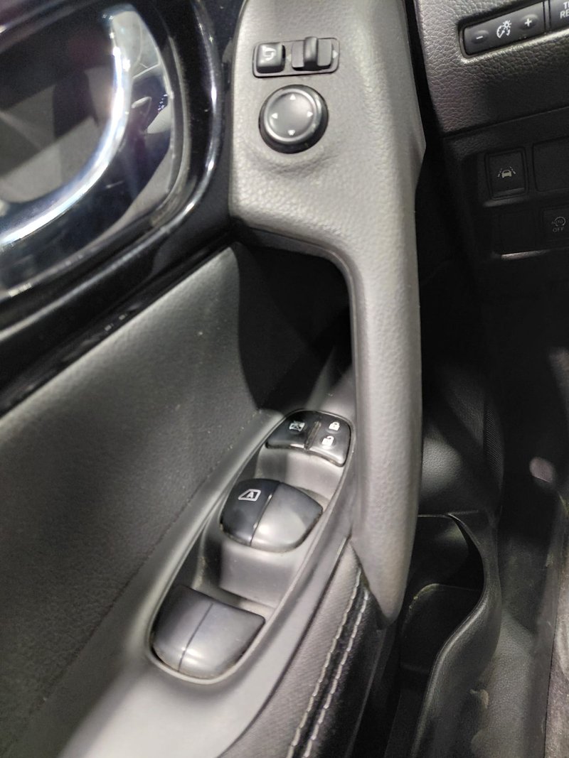Nissan Qashqai 2016, foto 17