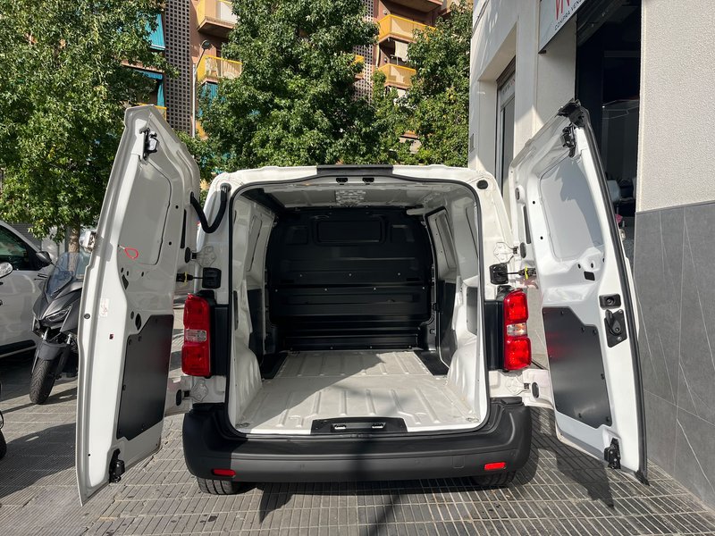 Citroën Jumpy 2021, foto 10