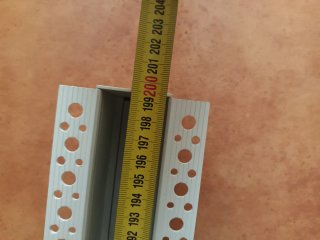 Perfil aluminio empotrable para instalación de luz