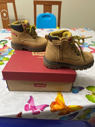 Botas Levi's niño T 23