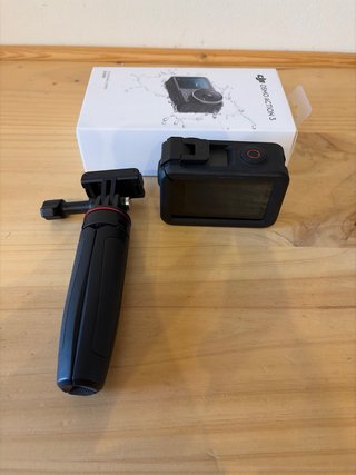 DJI Osmo Action 3 Cámara Negra y Naranja